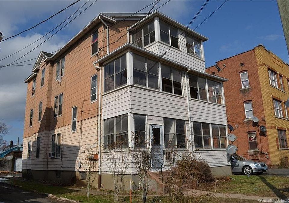 448 Burnside Ave East Hartford, CT, 06108 Apartments for Rent Zillow