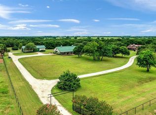 1505 W Line Rd, Whitesboro, TX 76273