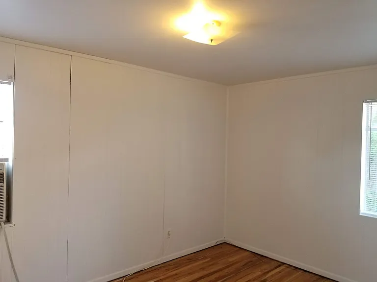 788 East 5th Avenue — Photo 21