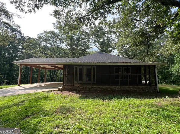 1014 Plowshare Rd, Carrollton, GA 30117