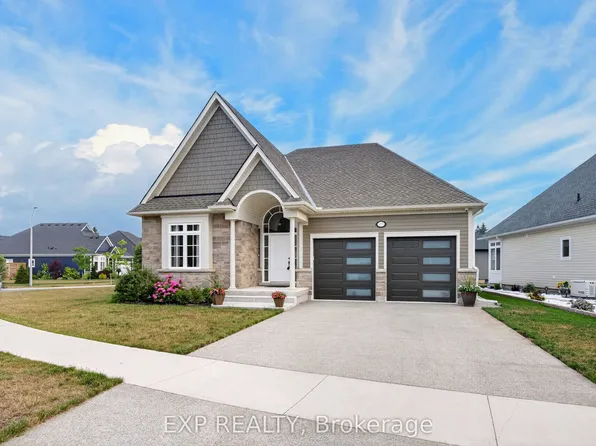 3571 Whispering Woods Trl, Fort Erie, ON L0S 1N0