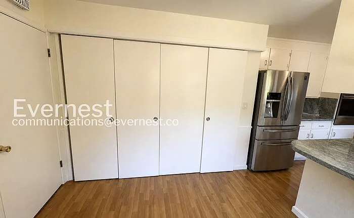 4335 Miranda Ave — Photo 12