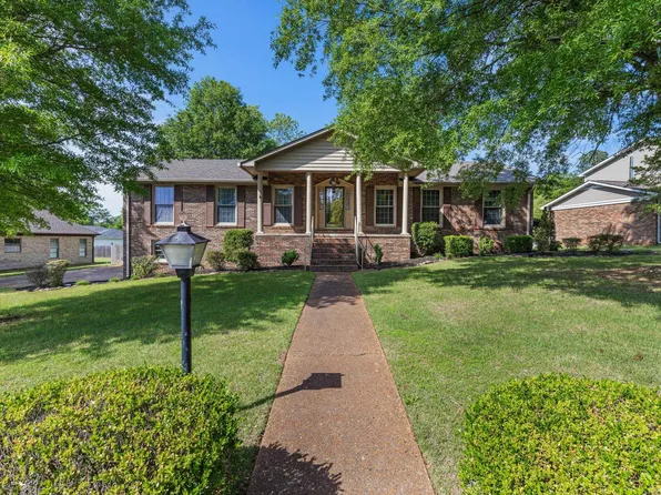 113 Lancaster Rd, Florence, AL 35633