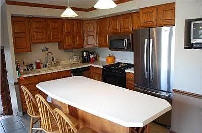 4th image of 853 Willow Dr