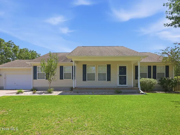 308 Carrie Ct, Newport, NC 28570