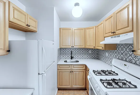 Rented by Douglas Elliman | media 9