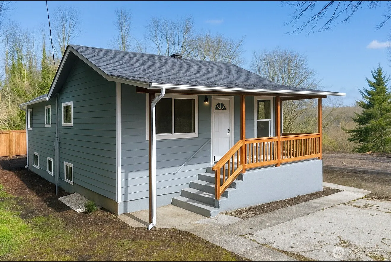 4110 S 114th Street photo 1