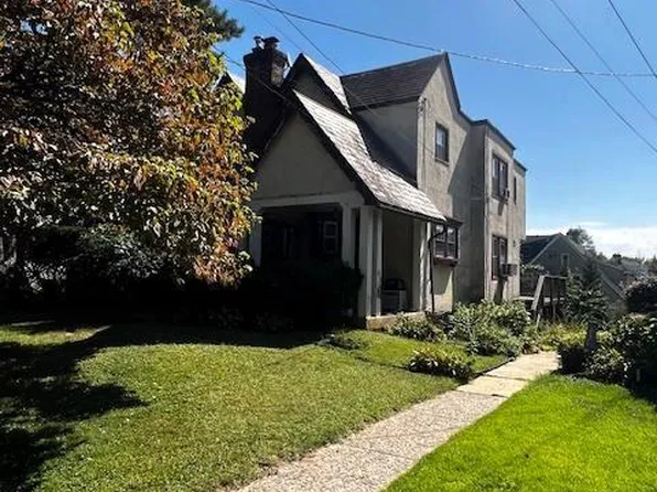 633 Georges Ln, Ardmore, PA 19003