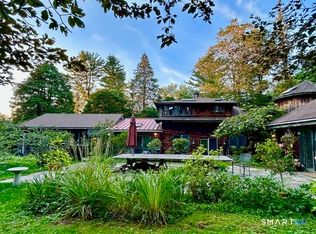 49 South St, Washington, CT 06793