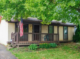 1686 Ripple Brook Rd, Columbus, OH 43223