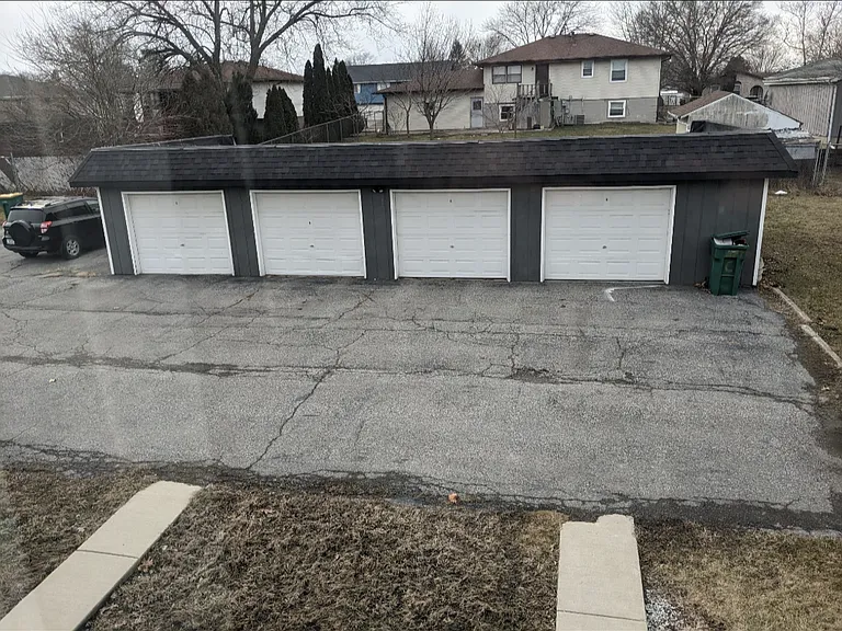 7556 Whitcomb St #B — Photo 5