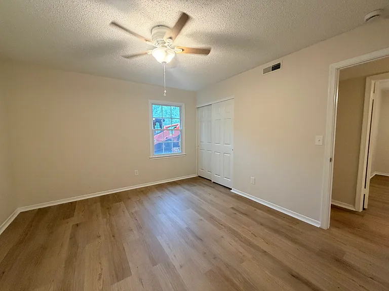 705 Lakecrest Ave — Photo 39