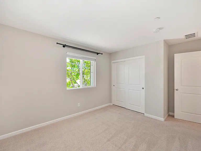3241 Havisham Way — Photo 33