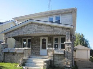 2410 Harriet St, Racine, WI 53404