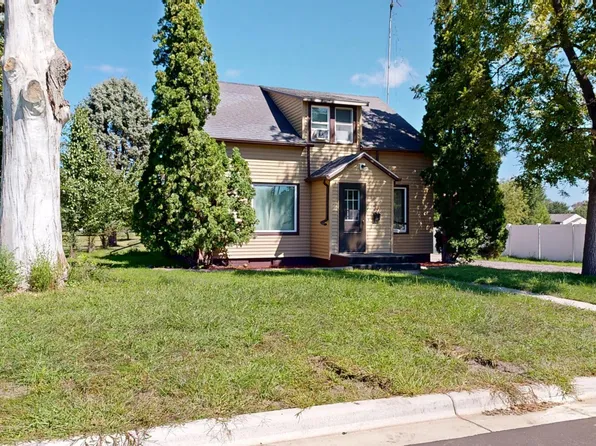 447 E Schlieman Ave, Appleton, MN 56208
