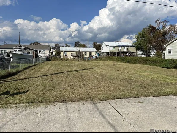 116 Pine St, Chauvin, LA 70344