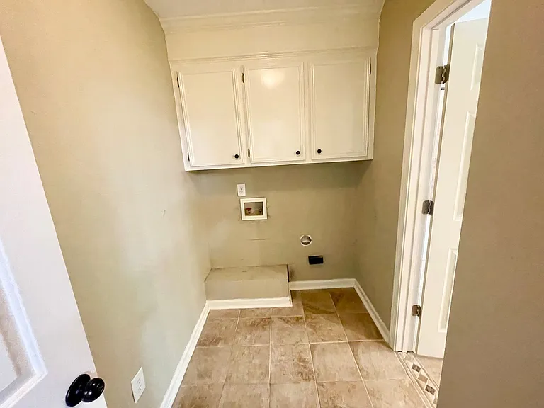 503 Brookstone Dr — Photo 17