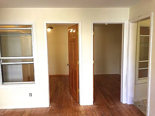 Rented by Friedman Roth Realty | media 22