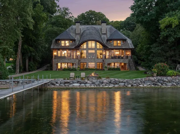 20630 Linwood Rd, Excelsior, MN 55331