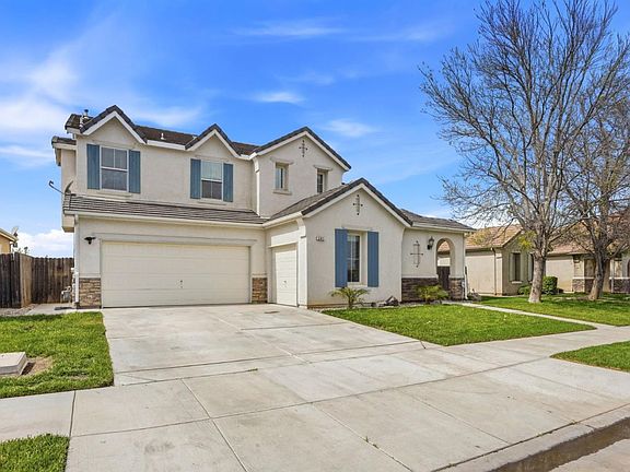 2nd image of 381 Honeybell St