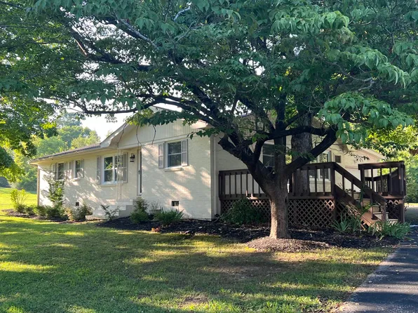 806 N Chancery St, McMinnville, TN 37110