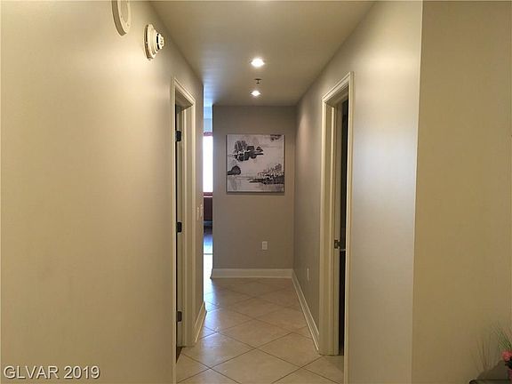 3rd image of 150 N Las Vegas Blvd #1112