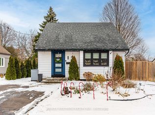 325 Dennie Ave, Newmarket, ON L3Y 4M5