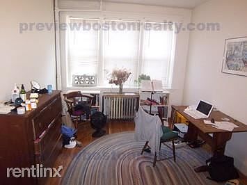 2nd image of 1800 Commonwealth Ave #2MA