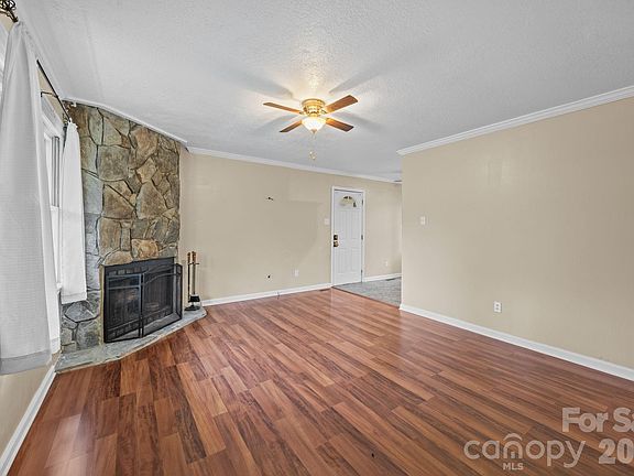5th image of 1158 Sunset Ct