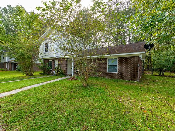 2nd image of 128 Susan Dr #A & B