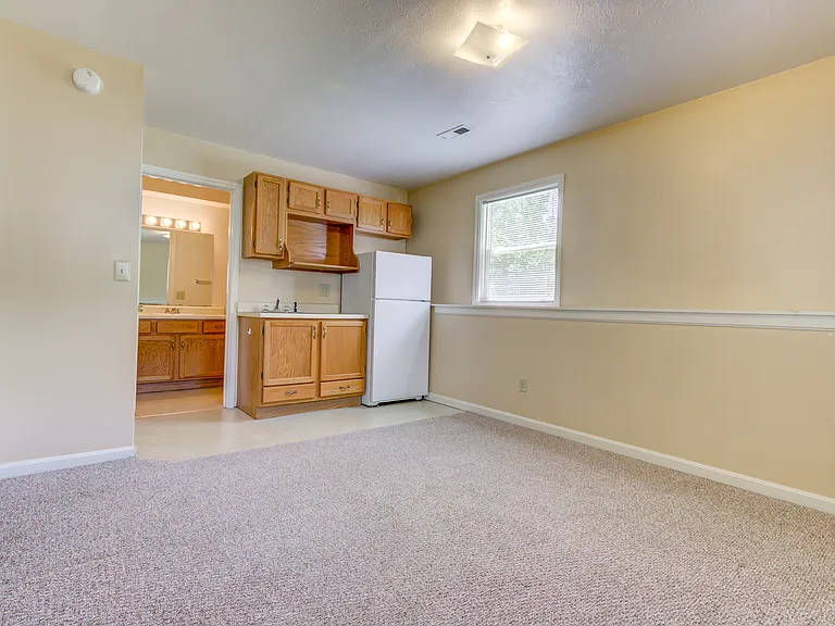 308 N College Ave #A — Photo 15