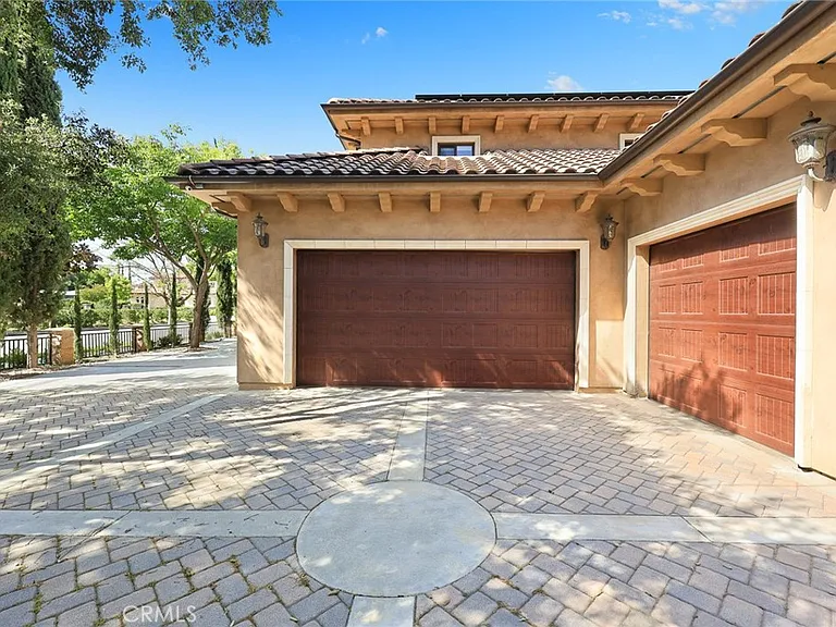 536 W Camino Real Ave — Photo 54