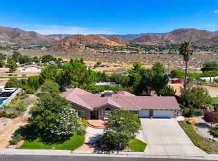 2550 Palomino Dr, Acton, CA 93510