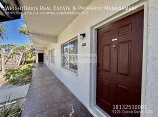 9221 Tudor Dr #A104, Tampa, FL 33615