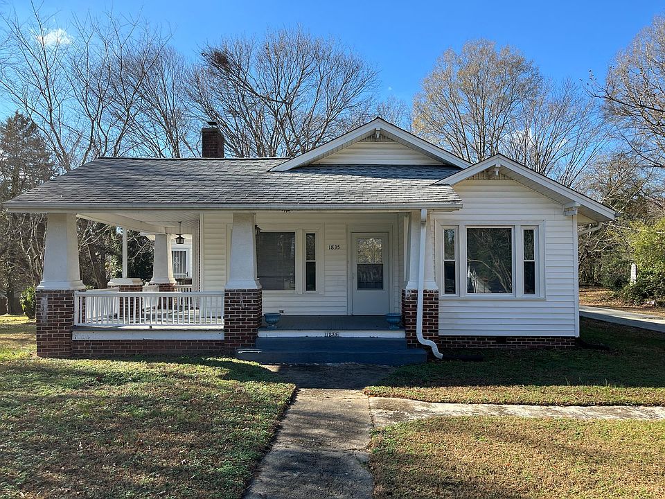 1st image of 1835 Thompson Dr