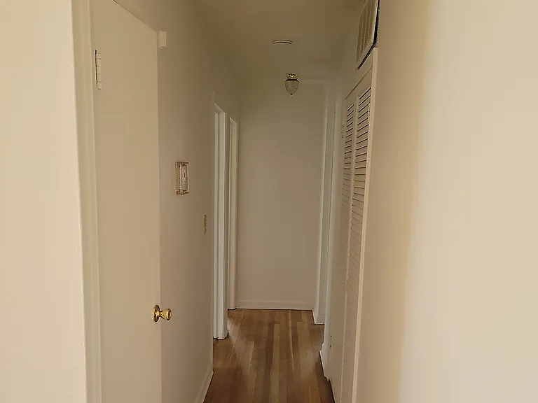 4206 Saint Francis Ln — Photo 10