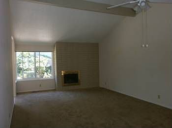 3rd image of 4377 Fair Oaks Blvd
