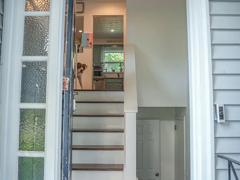 14 Beau St — Photo 2