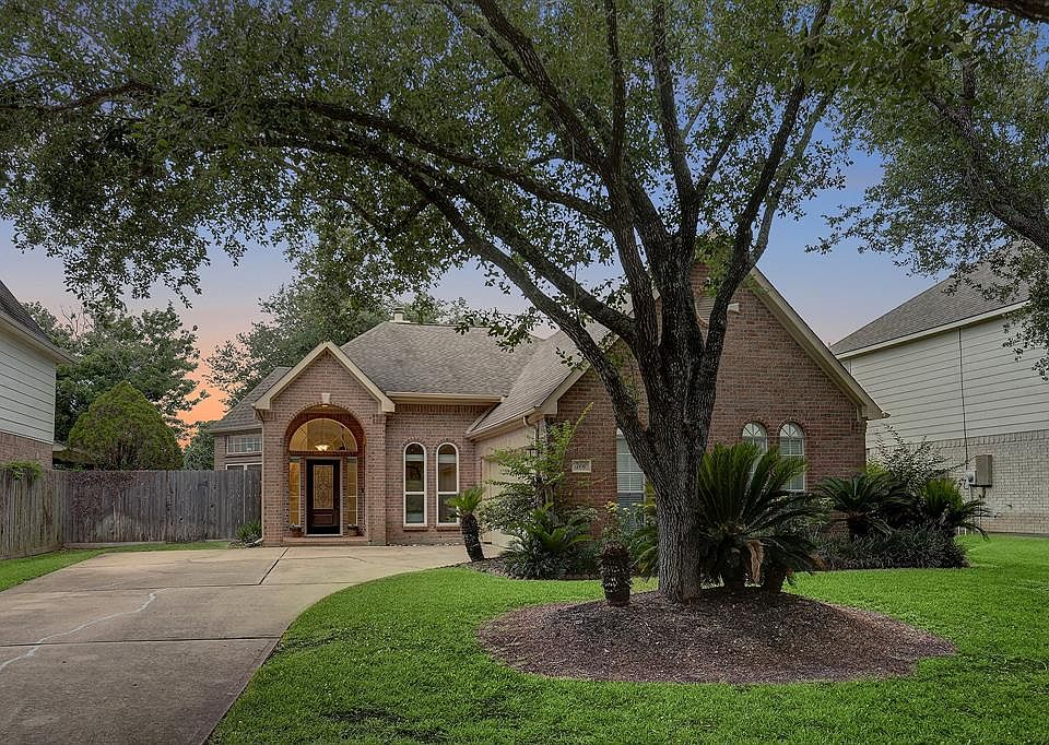 1st image of 506 High Meadows Dr