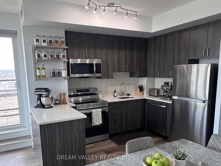 1480 Bayly St #1614 — Photo 10