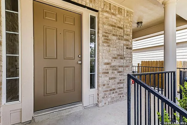 3 bed, 2.5 bath, 2361 sqft, $1,950 — Photo 3