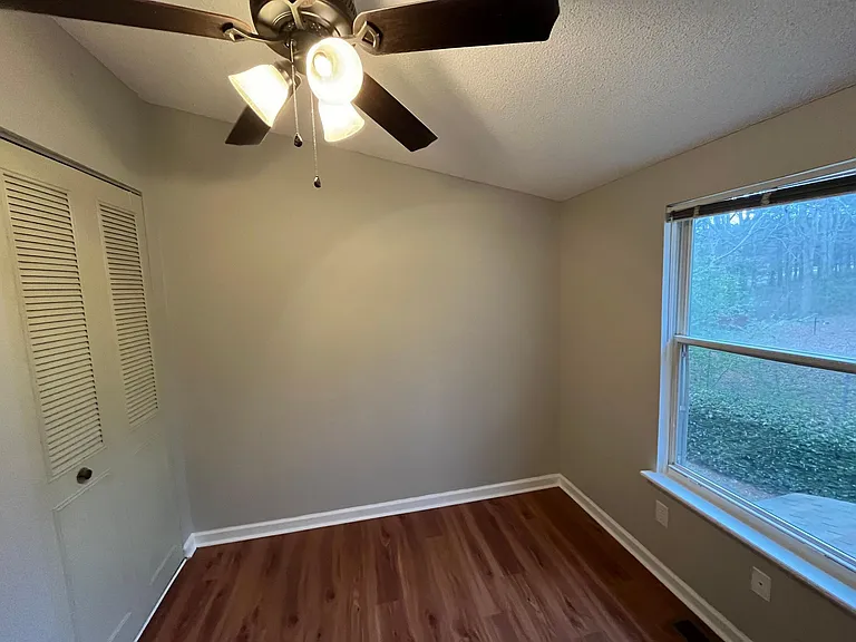4336 Halliwell Dr — Photo 20