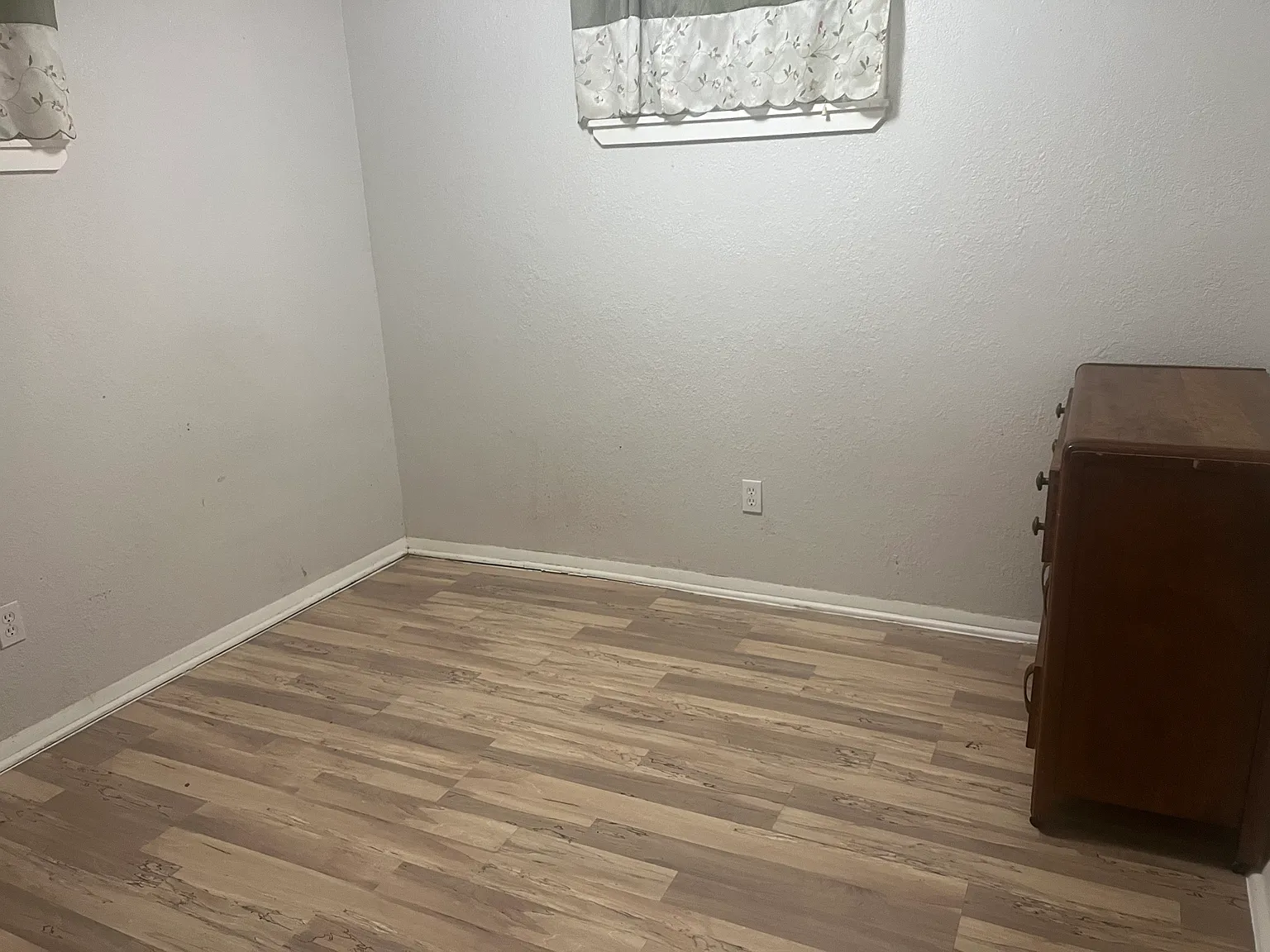 4 bed, 1810 sqft, $600 — Photo 2