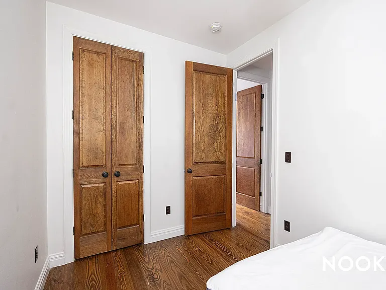 73 Jefferson St #4F — Photo 8