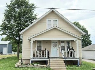 310 Smith St, Perryville, MO 63775