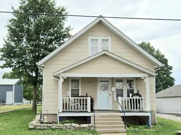 310 Smith St, Perryville, MO 63775