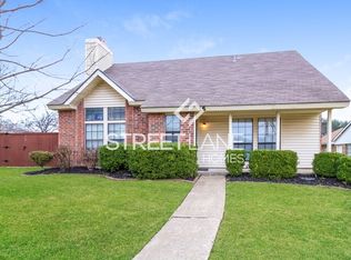 15 Hawthorne Cir, Allen, TX 75002