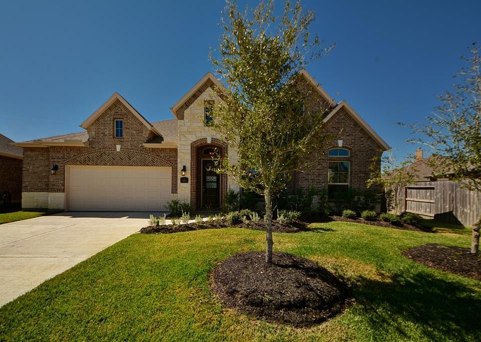 1st image of 3814 Birdsall Falls Ln