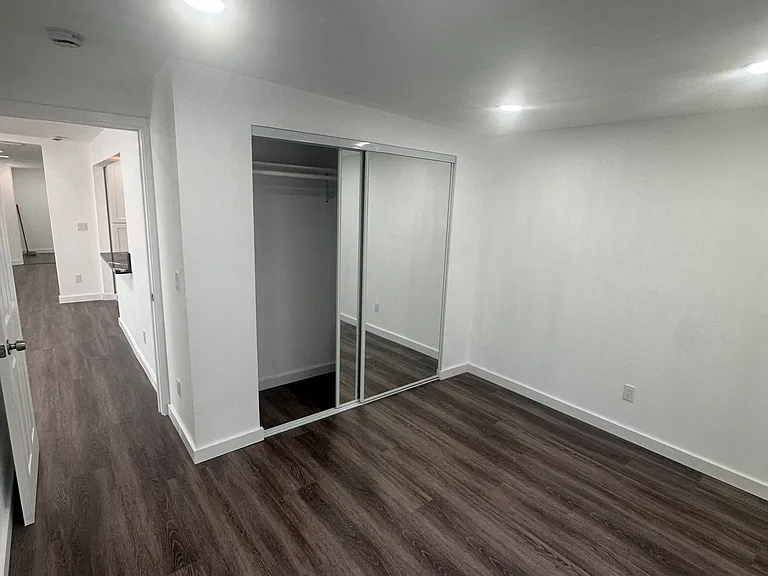 3709 Merrimac Ave — Photo 8
