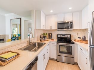 The Villas of Renaissance, San Diego, CA 92122
